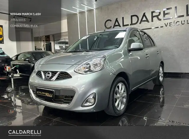Carro Nissan March 2015 1.6 16V SV (Flex)