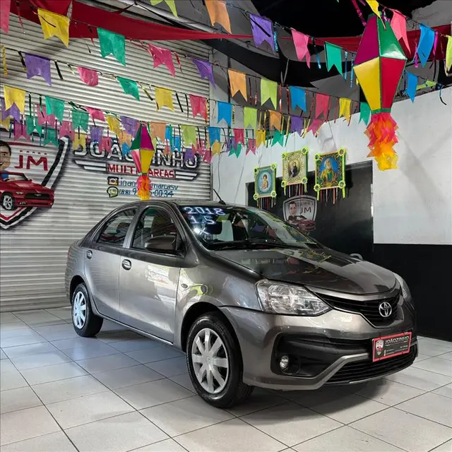 Carro Toyota Etios Sedan 2018 X 1.5 (Flex)