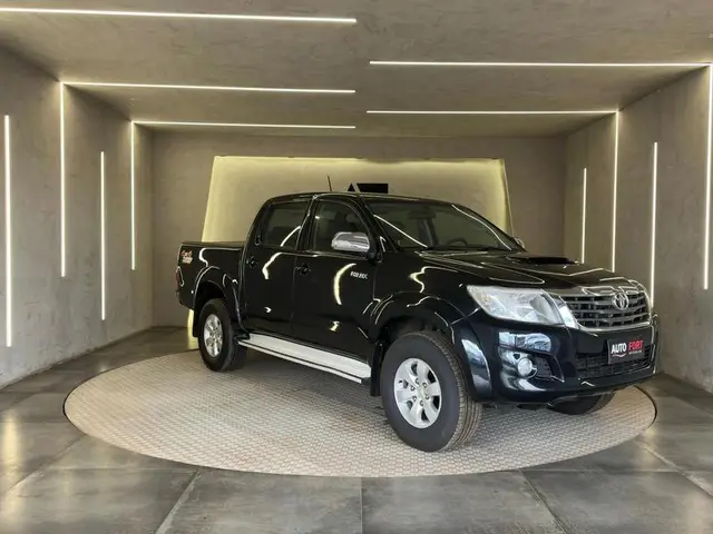 Carro Toyota Hilux Cabine Dupla 2012 Hilux 3.0 TDI 4x4 CD SRV (Aut)