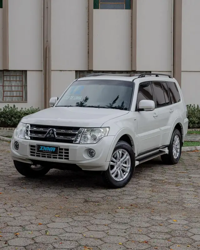 Carro Mitsubishi Pajero Full 2012 3.2 DI-D 5D HPE 4WD