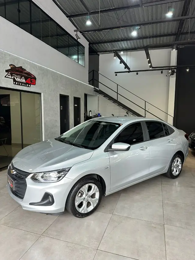 Carro Chevrolet Onix Plus 2023 LTZ 1.0 Turbo (Aut.)