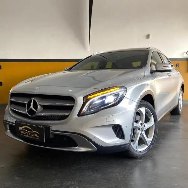Carro Mercedes-Benz GLA 200 2015 GLA 200 1.6 Vision
