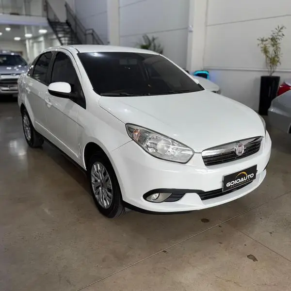 Carro Fiat Siena 2013 1.4 8V (Tetrafuel)