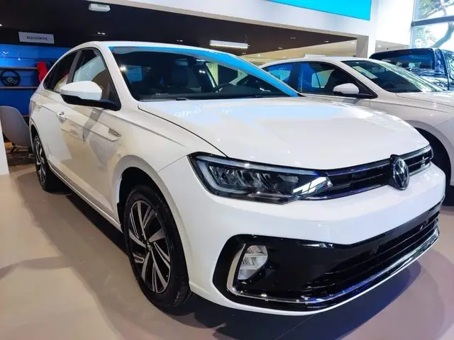 Carro Volkswagen Virtus 2025 Highline 1.0 200 TSI