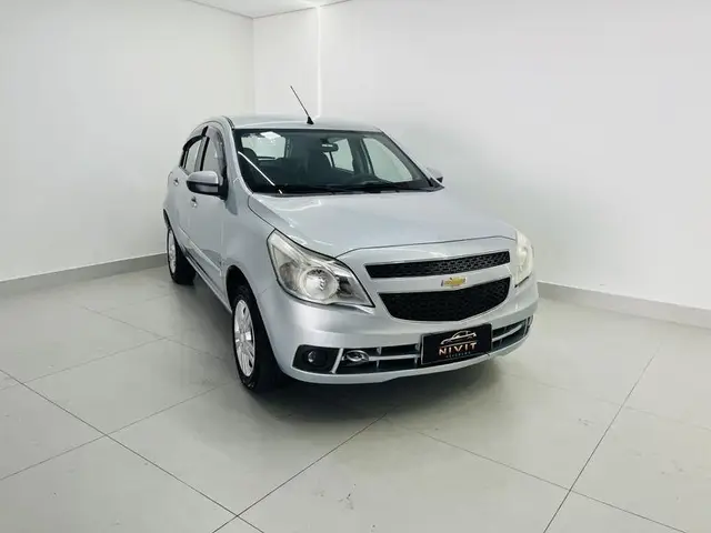 Carro Chevrolet Agile 2011 LTZ 1.4 8V (Flex)