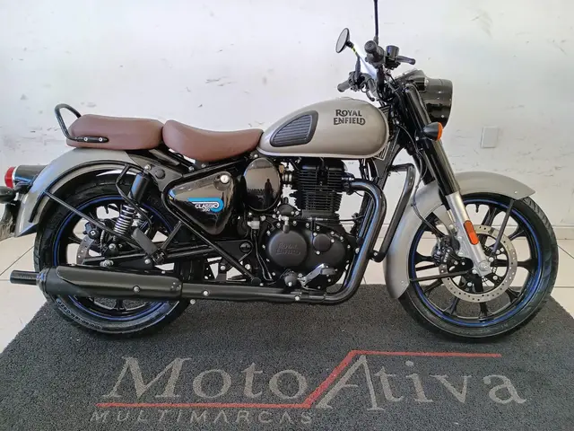 Carro Royal Enfield Classic 350 2023 Halcyon