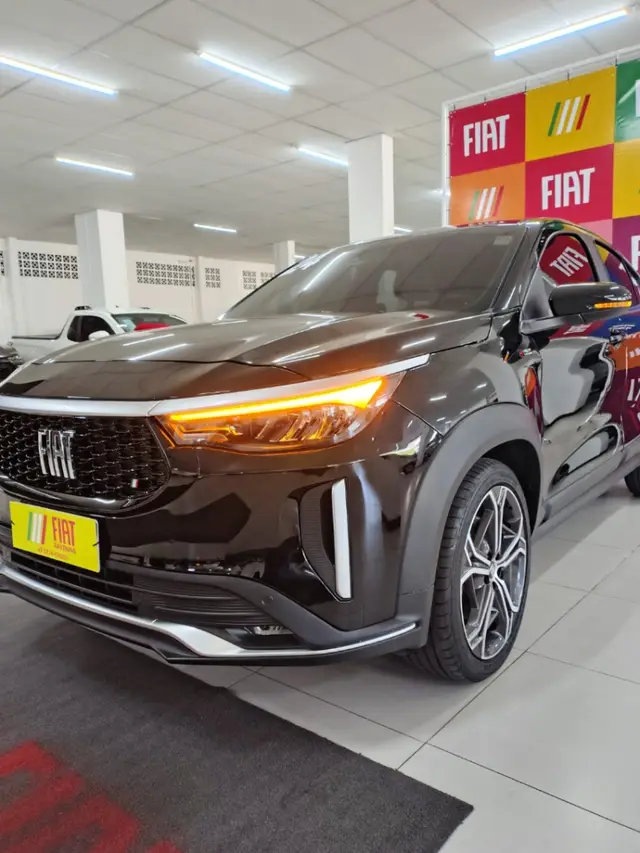 Carro Fiat Fastback 2024 Limited Edition Powered by Abarth