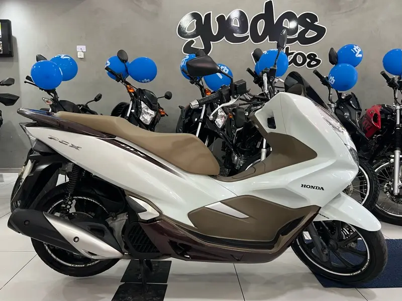 Honda PCX 150 DLX