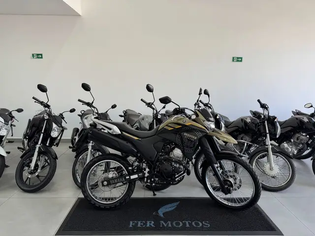 Carro Yamaha XTZ 250 Lander 2023 ABS