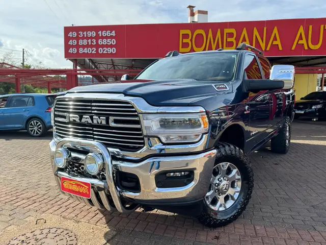 Carro RAM 2500 2023 Laramie 6.7 4X4