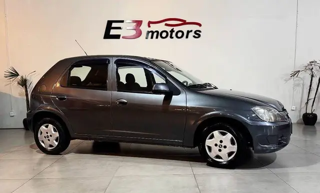Carro Chevrolet Celta 2013 LS 1.0 (Flex) 4p