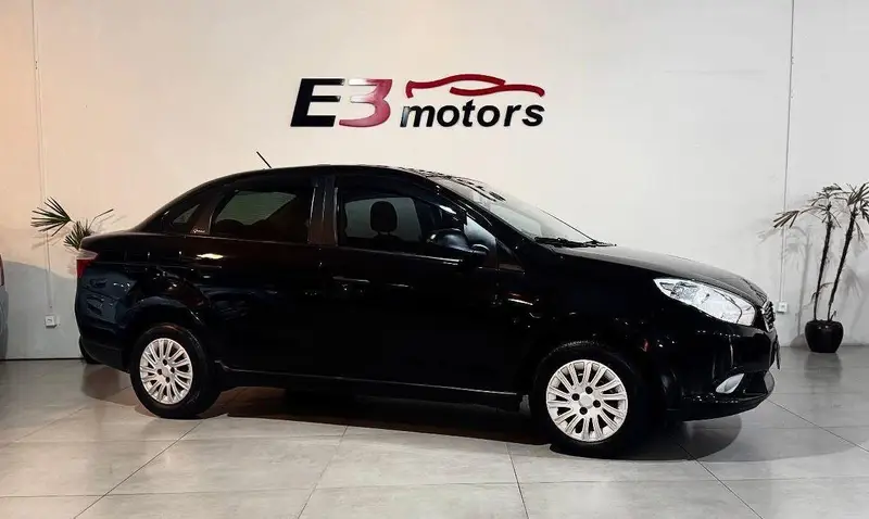Fiat Grand Siena Attractive 1.0 (Flex)