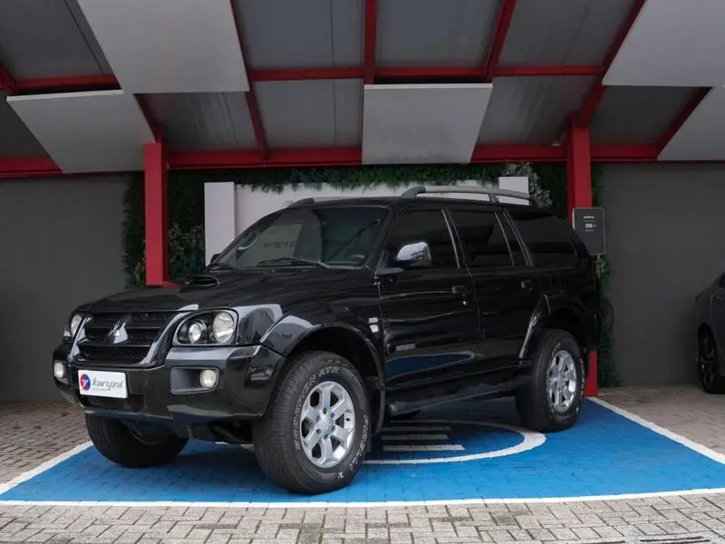 Mitsubishi Pajero Sport HPE 4x4 2.5