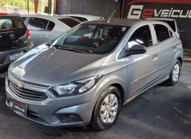 Carro Chevrolet Joy 2020 Hatch 1.0 8V (Flex)