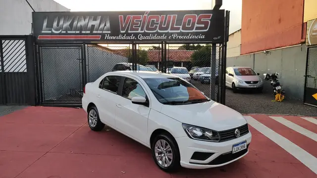 Carro Volkswagen Voyage 2022 1.6