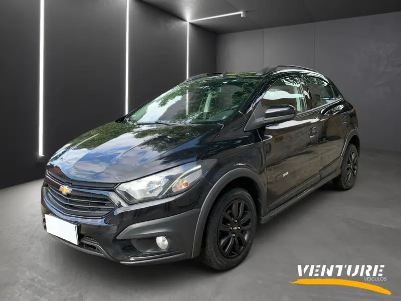 Chevrolet Onix 1.0 LT SPE/4