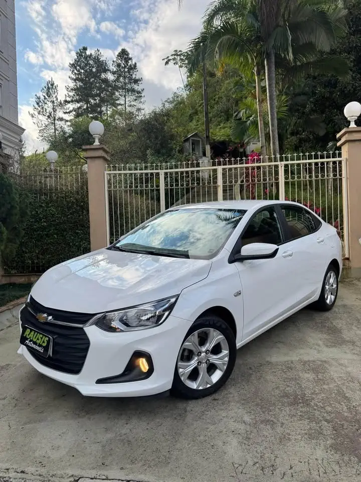 Chevrolet Onix Plus LTZ 1.0 Turbo (Aut.)