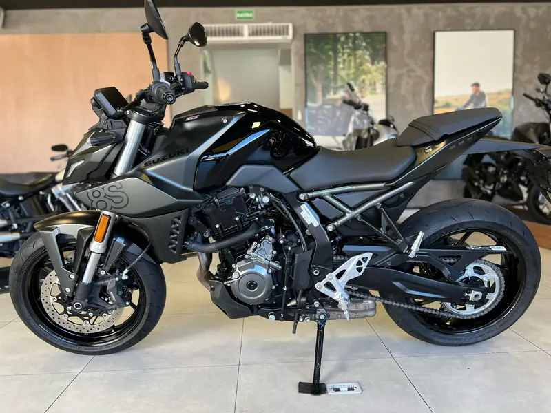 Suzuki 776 cc