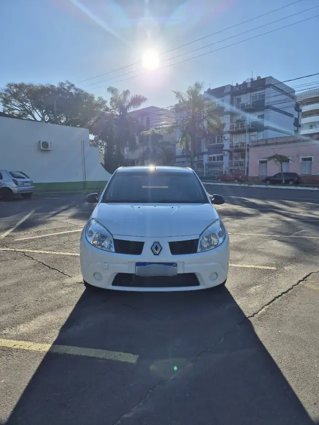 Carro Renault Sandero 2010 Expression 1.0 16V (flex)