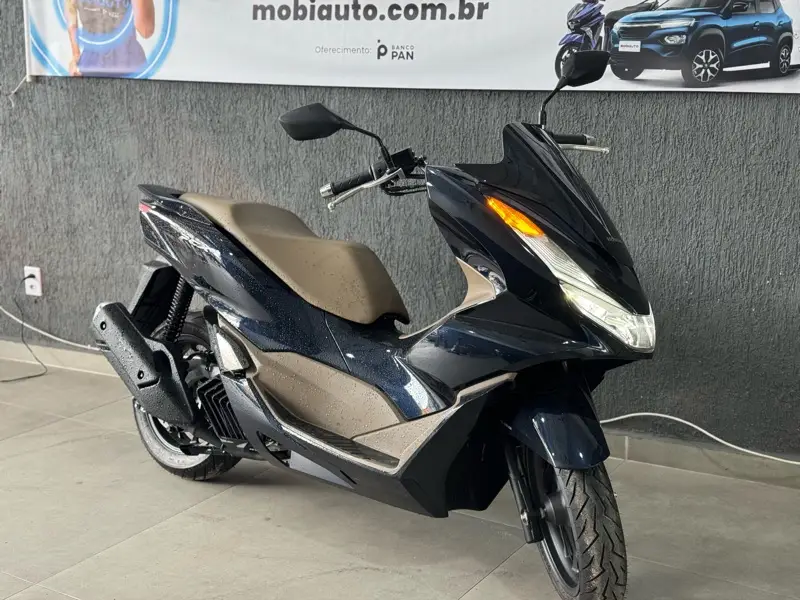 Honda PCX 160 DLX ABS