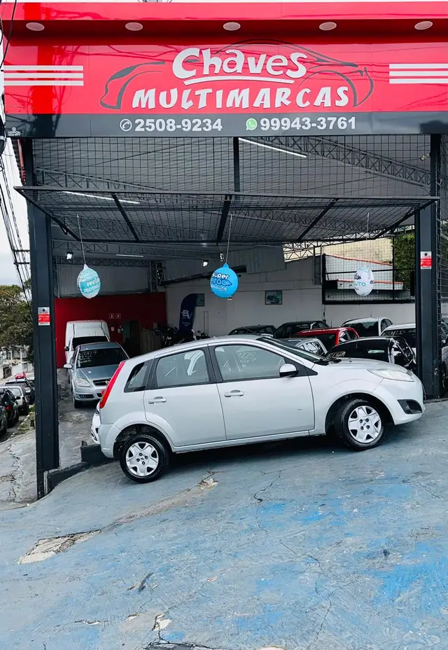 Carro Ford Fiesta Hatch 2014 SE Plus 1.0 RoCam (Flex)