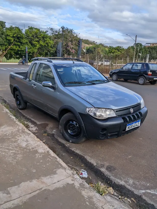 Carro Fiat Strada 2007 Fire 1.4 (Flex) (Cabine Estendida)
