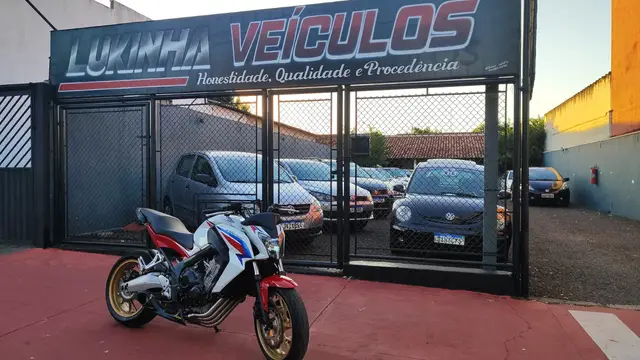 Carro Honda CB 650F 2016 (ABS)