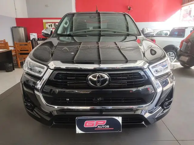 Carro Toyota Hilux Cabine Simples 2023 4x4 2.8 Diesel