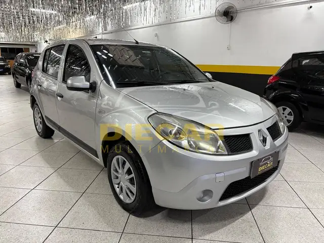 Carro Renault Sandero 2011 Expression 1.0 16V (flex)