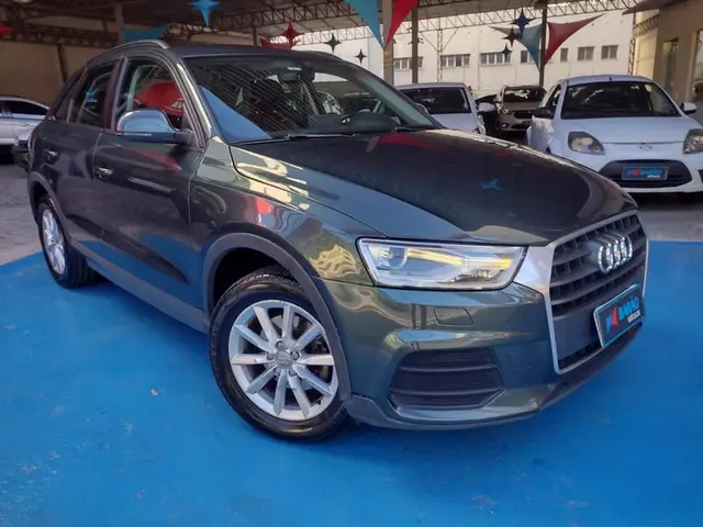 Carro Audi Q3 2018 1.4 TFSI Ambiente S Tronic