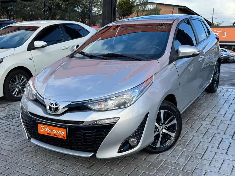 Toyota Yaris 1.3 XL Live (Flex)