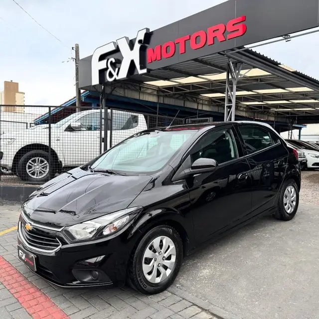 Carro Chevrolet Onix 2019 1.0 LT SPE/4