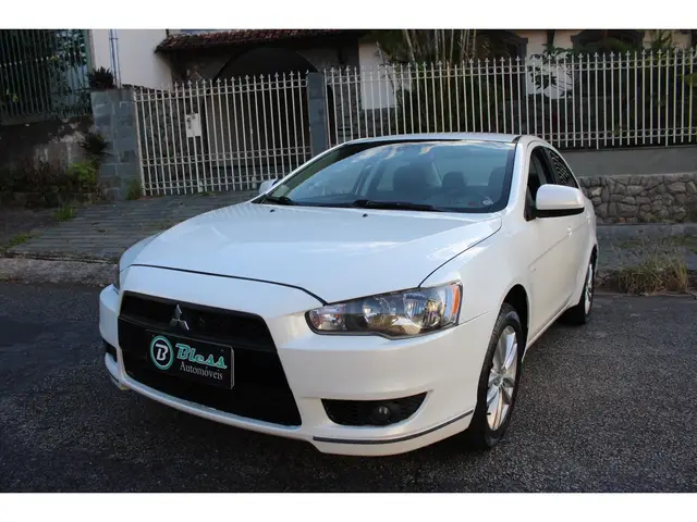 Carro Mitsubishi Lancer 2019 2.0 16V HL-T CVT