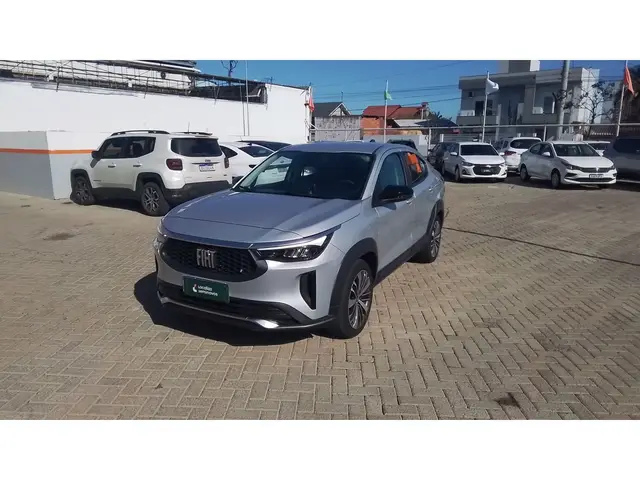Carro Fiat Fastback 2024 Audace
