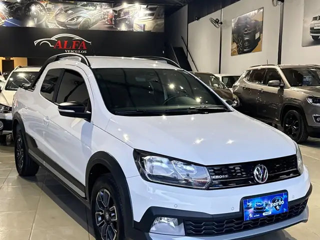 Carro Volkswagen Saveiro 2023 Robust 1.6 MSI CD (Flex)