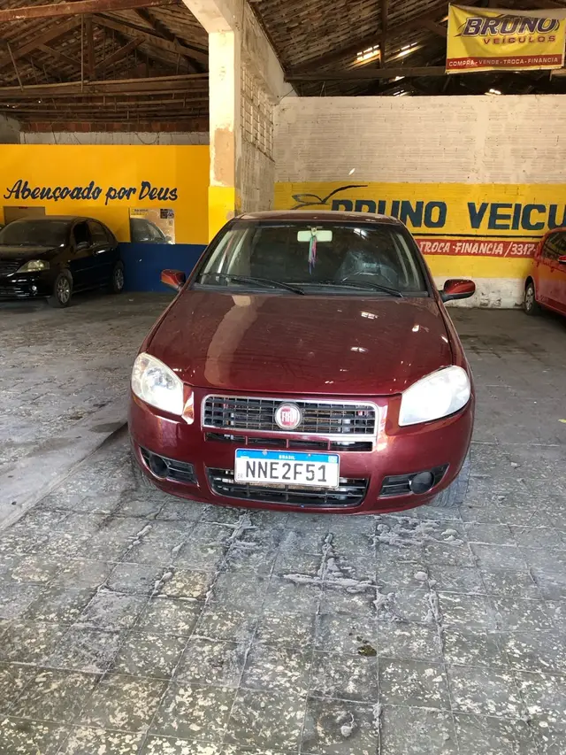 Carro Fiat Siena 2011 Celebration Fire 1.0 8V (Flex)