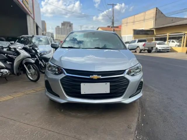 Carro Chevrolet Onix 2021 LT 1.0 (Flex)