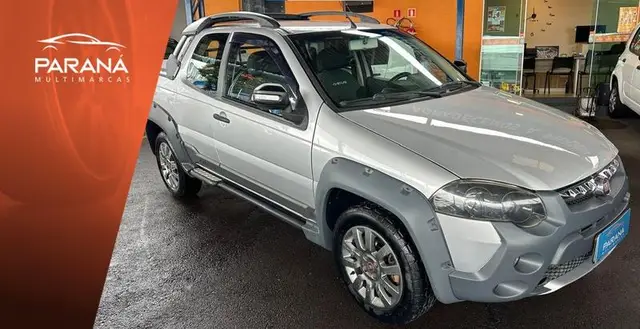 Carro Fiat Strada 2015 Adv.1.8 16V Dualogic Flex CD