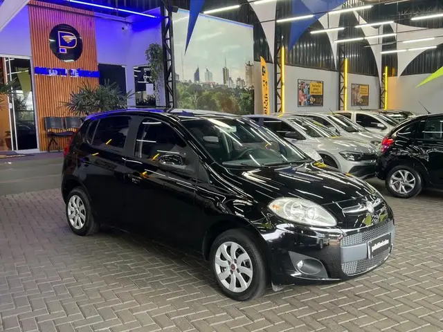 Carro Fiat Palio 2014 Attractive 1.4 8V (Flex)