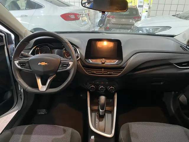Carro Chevrolet Onix 2024 LTZ 1.0 Turbo (Aut.)