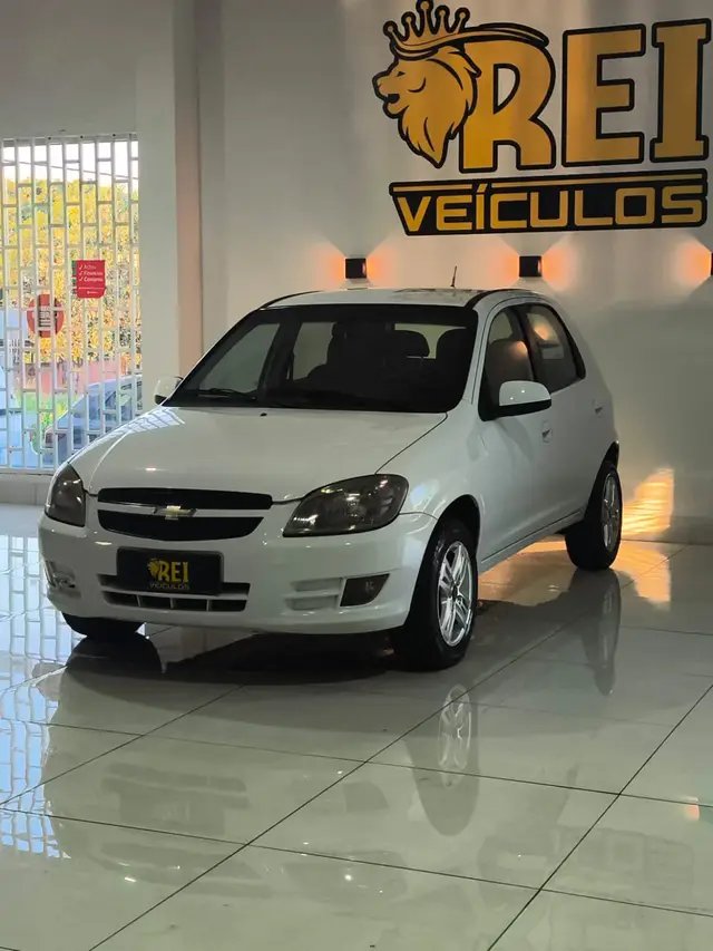 Carro Chevrolet Celta 2013 LT 1.0 (Flex)
