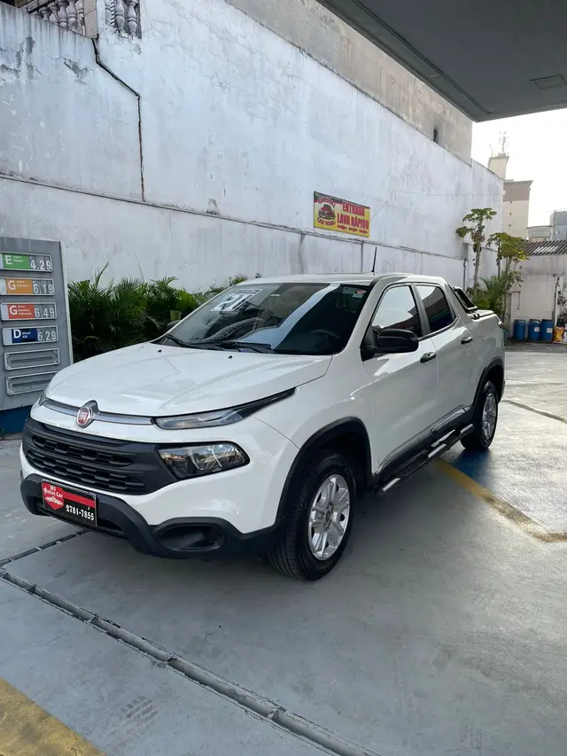 Carro Fiat Toro 2021 Endurance 1.8 MT5 FLEX 4P