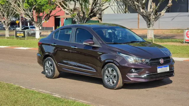 Carro Fiat Cronos 2019 1.8 Precision E.Torq AT6 (Flex)