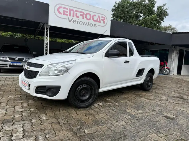 Carro Chevrolet Montana 2019 LS 1.4 (Flex)