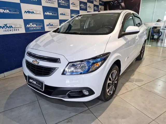 Carro Chevrolet Onix 2016 1.4 LTZ SPE/4 (Aut)