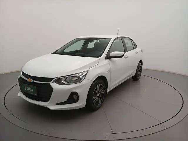 Carro Chevrolet Onix Plus 2024 LT 1.0