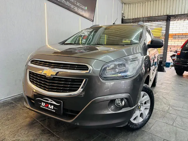 Carro Chevrolet Spin 2015 LTZ 7S 1.8 (Flex) (Aut)