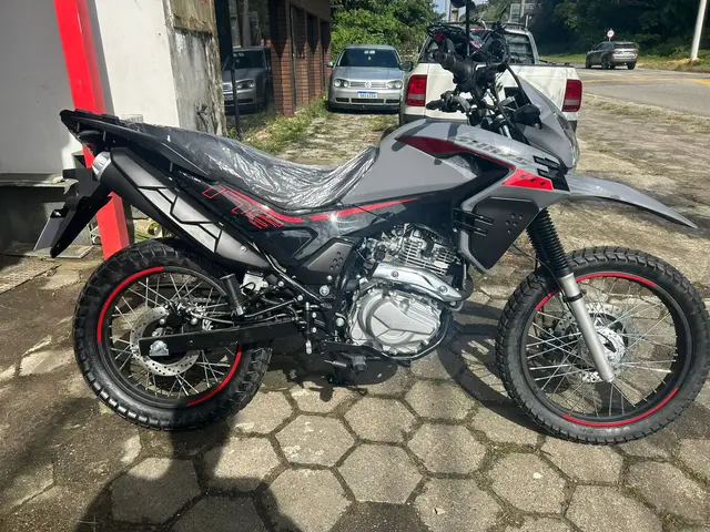 Carro Shineray SHI 175 2025 EFI