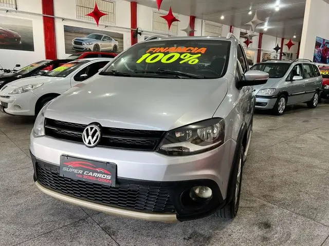 Carro Volkswagen CrossFox 2013 1.6 VHT (Flex)