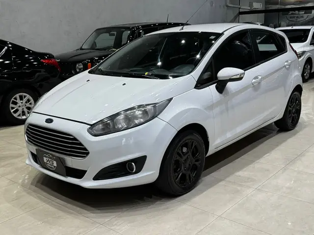 Carro Ford New Fiesta Sedan 2017 1.6 SEL (Aut) (Flex)